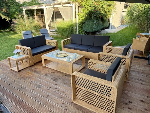 nowoczesne meble ogrodowe technorattan aranżacja tarasu relaks ogród