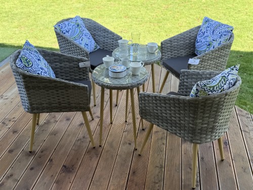 4 osobowy zestaw nowoczesnych mebli na balkon